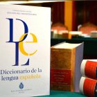 "Micromachismo", "puntocom" o "videojugador", nuevas palabras del español