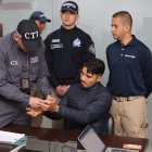 A esta hora Migración de ese país señala que el sospechoso de la muerte de Maria Belén Bernal fue entregado a la Policía de Ecuador.