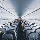 Mujer denuncia que un hombre borracho orinó sobre ella en vuelo de Air India