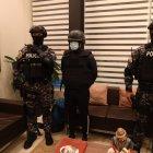 Germán Cáceres fue llevado desde Quito hasta Guayaquil tras su arribo desde Colombia. Lo trasladaron a la cárcel de La Roca.