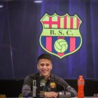 Chrisitian Ortiz fue presentado oficialmente como jugador de Barcelona.