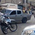 Las víctimas viajaban en esta camioneta. En la escena se hallaron 21 indicios balísticos.