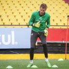 Javier Burrai, el golero de Barcelona que quiere estar muchos años en el ídolo.