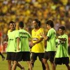 Año 2016, Ronaldinho era la estrella invitada de la Noche Amarilla de Barcelona.