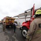 El lugar no cuenta con el permiso de funcionamiento para la labor ejercida. Bomberos apagaron el fuego.