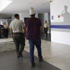 El adolescente fue capturado con un arma de fuego con cuatro municiones en su poder.