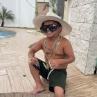 Jorgito recluta modelos para una plataforma de adultos ecuatoriana.