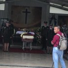 Los restos del 'Mago Bonilla', como le decían sus amigos por los trucos que solía realizar durante sus charlas, llegaron al Comando aproximadamente a las 11:30