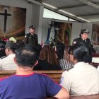 El sargento Freddi Bonilla es velado en el Comando de Policía de Esmeraldas.