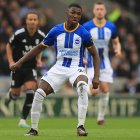 El volante ecuatoriano Moisés Caicedo jugó los 90 minutos en la caída de las gaviotas.