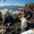Retiran más de dos toneladas de desechos de las costas de Galápagos