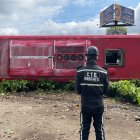 Los fallecidos quedaron regados en la vía tras el accidente.