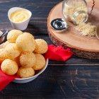 Un snack que lo puedes acompañar con tu bebida preferida.