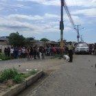 Las víctimas se movilizaban a bordo de una motocicleta cuando fueron atacados por sujetos que se movilizaban en un vehículo.