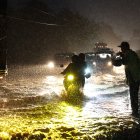 Los agentes de tránsito ayudaron a los conductores que  presentaban problemas con sus vehículos.