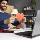 Si no conoces a tu pretendiente virtual, trata por todos los medios de saber su identidad y procedencia.