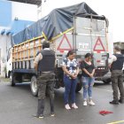 Una de las detenidas tiene antecedentes penales, según información policial.