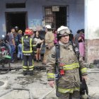 Una persona de tercera edad resultó herida con quemaduras.