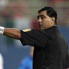 Byron Moreno recibió empujón en partido amateur.