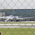 La pista de aterrizaje del aeropuerto José Joaquín de Olmedo de Guayaquil se encuentra cerrada a las operaciones aéreas