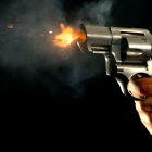 Atacaron a balas a dos policías en Guayaquil.