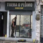 El asesinato se dio en un barbería del sector.