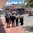 El paquete no contenía material explosivo.