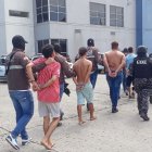 Además de los seis adultos capturados, un menor fue aislado.