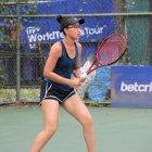 Valeria Guerrero venció en dos sets a Paula Castellanos (Guayas) por 6-4, 6-2.