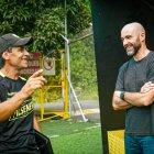 El estratega de la Tri, Félix Sánchez (d), se reunió con su colega de Barcelona, Fabián Bustos.