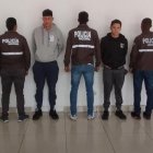 Los individuos fueron atrapados por agentes de la Policía Nacional.