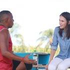 Juan Carlos León, entrenador de Orense, conversa con la presidenta del club, Martha Romero de Palacios.