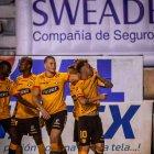 Barcelona sacó un empate 2-2 ante Técnico Universitario.