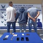 Los sujetos habrían ido en dos motos a amedrentar a la dueña de un local.