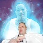 Un médium publicó un vídeo en el que supuestamente el espíritu de Junior Roldán está sobre él.