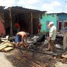 En una de las propiedades prácticamente nada de valor se pudo rescatar.