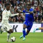 Eduardo Camavinga salió en los últimos minutos del duelo ante Getafe por una lesión en la rodilla.