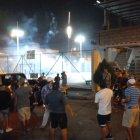 Era un velorio, pero parecía una fiesta. Hubo pirotecnia, música, rugir de motores y harto trago.