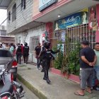 La policía recabó indicios en el lugar de los hechos