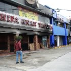 Los vecinos que querían comer en el chifa se quedaron con las ganas.