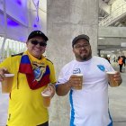 Un hinca ecuatoriano, que acompaña a la Mini-Tri en el Mundial sub-20 de Argentina, no ha podido encontrar otras indumentarias de la Tri en suelo gaucho.