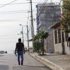 Un policía fue asesinado por delincuentes al intentar robarle en el sector de Juan Montalvo, en Guayaquil, este jueves 1 de junio.