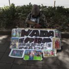 Los fines de semana, el artista suele acudir al parque El Ejido, en el centro norte capitalino.