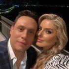 En octubre de 2022, Enrique Gómez posteó una foto junto a Verónica Ibarra en sus redes sociales.