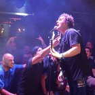 Con música y traguitos se gozó en el aniversario.