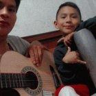 Álex apoyó a su niño en sus dos talentos: el fútbol y la música. Él era su fan. Tampoco celebró su ‘cumple’, en mayo.