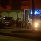 Los cuerpos fueron subidos al carro de Medicina Legal y llevados al Laboratorio de Criminalsítica y Ciencias Forenses.