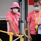 El tricolor Richard Carapaz (i) se mostró optimista de tener una pronta recuperación.