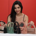 Desea que sus 

carteras sean utilizadas por Mar Rendón, pues le gustaría crear una estilo roquero que va con la personalidad de la cantante.