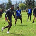 Sachi Escobar analizó a los jugadores que recibió al asumir el banquillo de Aucas para definir las bajas del plantel.